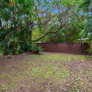 18 Valmadre Street, Caravonica, QLD 4878 AUS