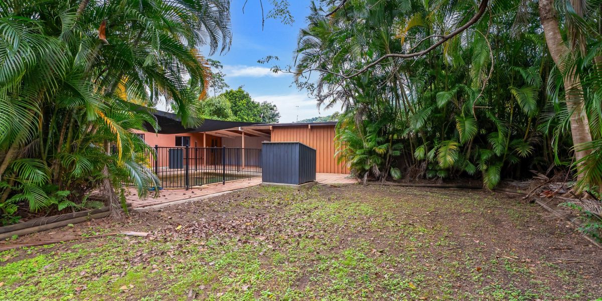 18 Valmadre Street, Caravonica, QLD 4878 AUS