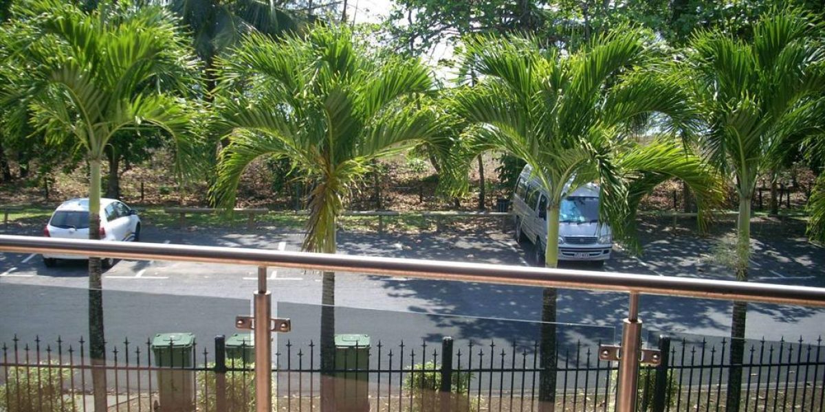 4/65 Sims Esplanade, Yorkeys Knob, QLD 4878 AUS