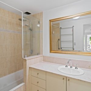 801/2-10 Greenslopes Street, Cairns North, QLD 4870 AUS