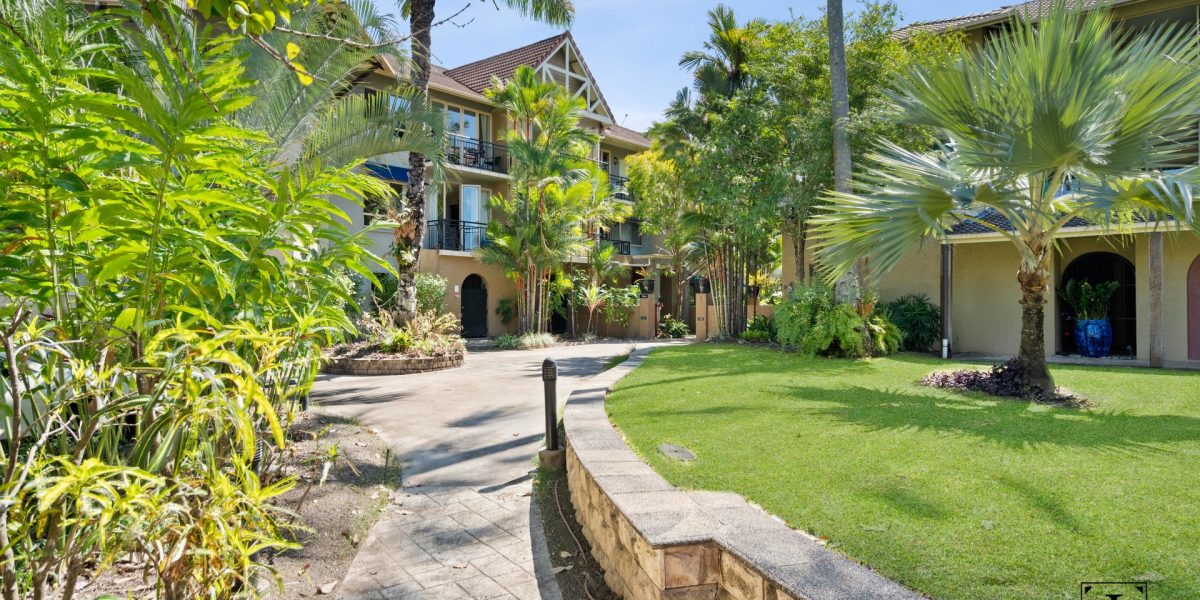 801/2-10 Greenslopes Street, Cairns North, QLD 4870 AUS