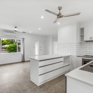 3 Lord Close, Edmonton, QLD 4869 AUS