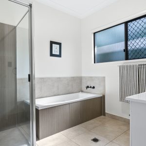 20 Iridescent Drive, Trinity Park, QLD 4879 AUS
