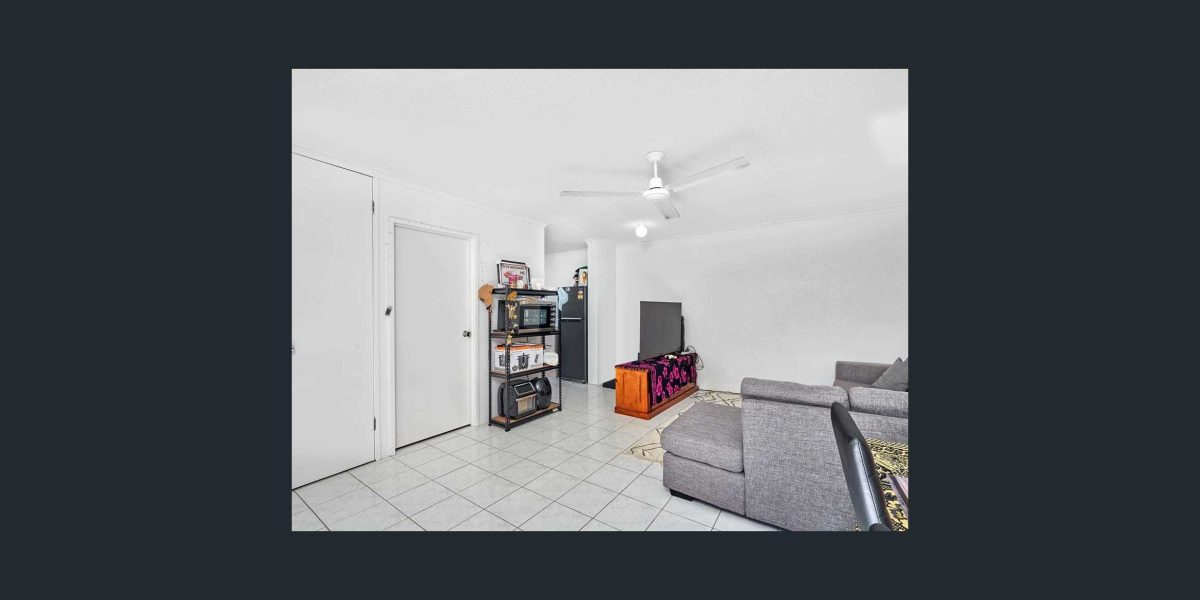 2/21 Moody Street, Manunda, QLD 4870 AUS