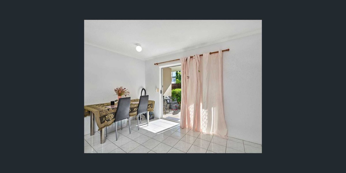 2/21 Moody Street, Manunda, QLD 4870 AUS