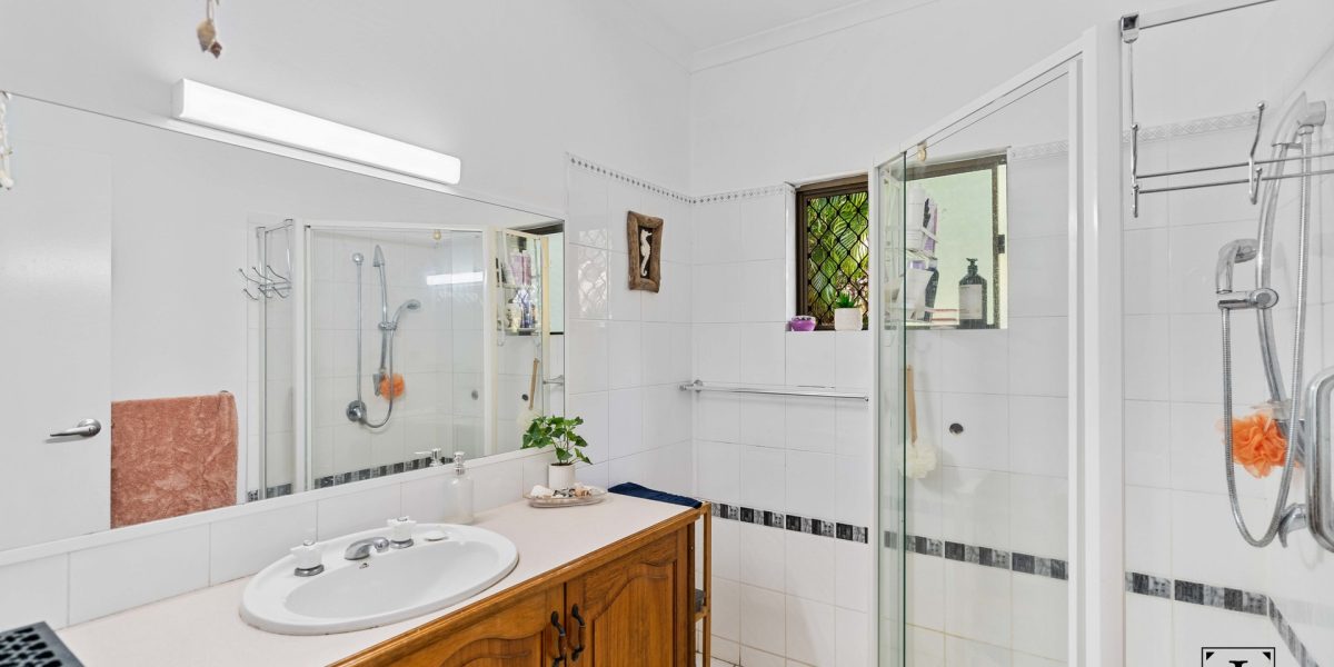 11-13 Wagtail Close, Kewarra Beach, QLD 4879 AUS