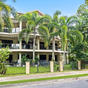 5/69 Sims Esplanade, Yorkeys Knob, QLD 4878 AUS