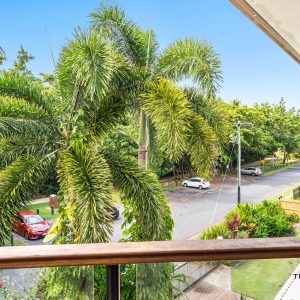 5/69 Sims Esplanade, Yorkeys Knob, QLD 4878 AUS