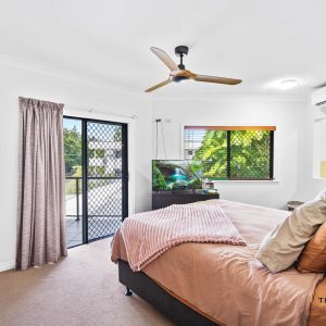 5/69 Sims Esplanade, Yorkeys Knob, QLD 4878 AUS