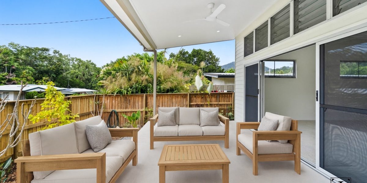21 Bradford Street, Whitfield, QLD 4870 AUS