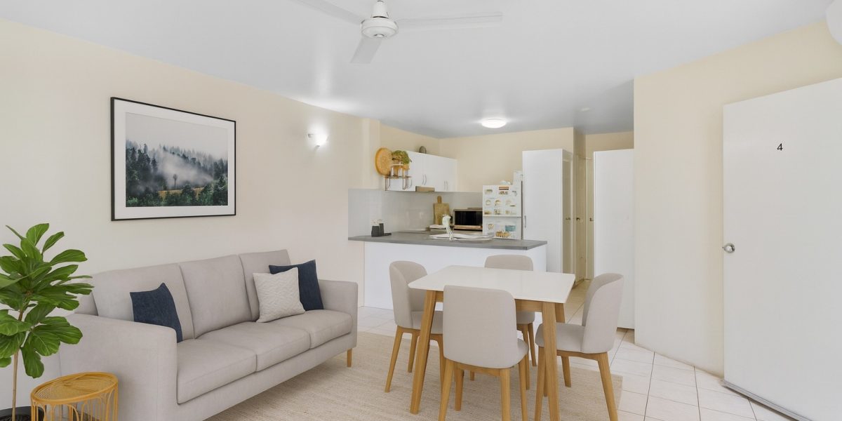 4/1-19 Poinciana Street, Holloways Beach, QLD 4878 AUS