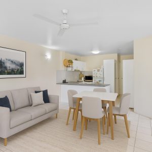 4/1-19 Poinciana Street, Holloways Beach, QLD 4878 AUS