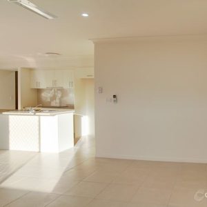 15 Ainscow Drive, Bentley Park, QLD 4869 AUS