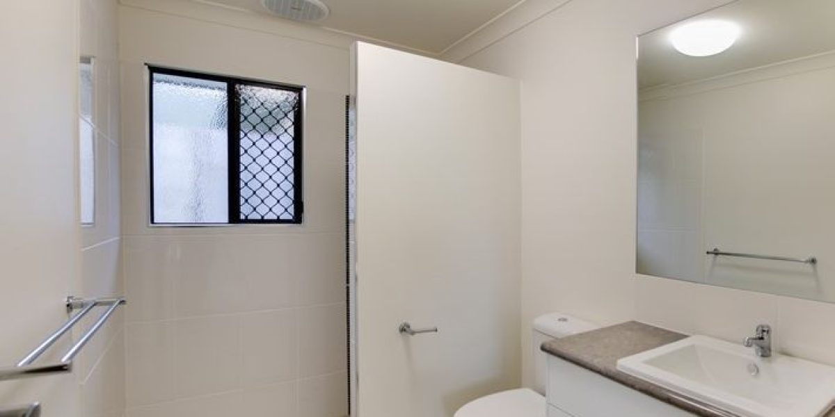 15 Ainscow Drive, Bentley Park, QLD 4869 AUS
