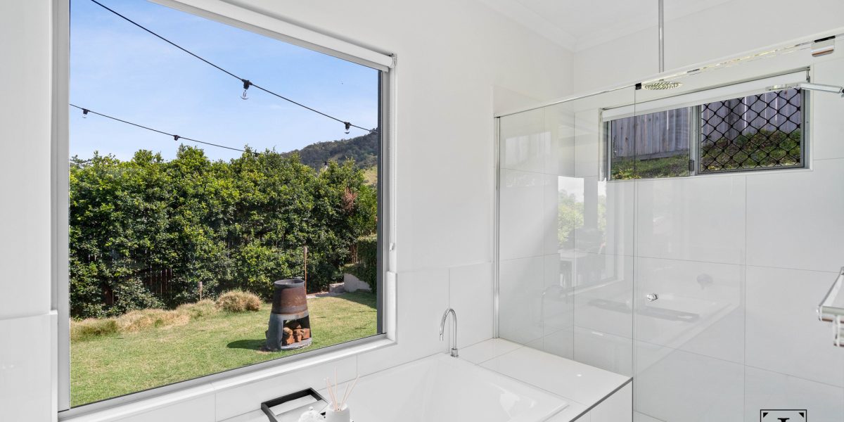 3-5 Bronzewing Close, Woree, QLD 4868 AUS