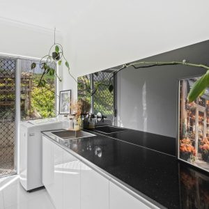 3-5 Bronzewing Close, Woree, QLD 4868 AUS