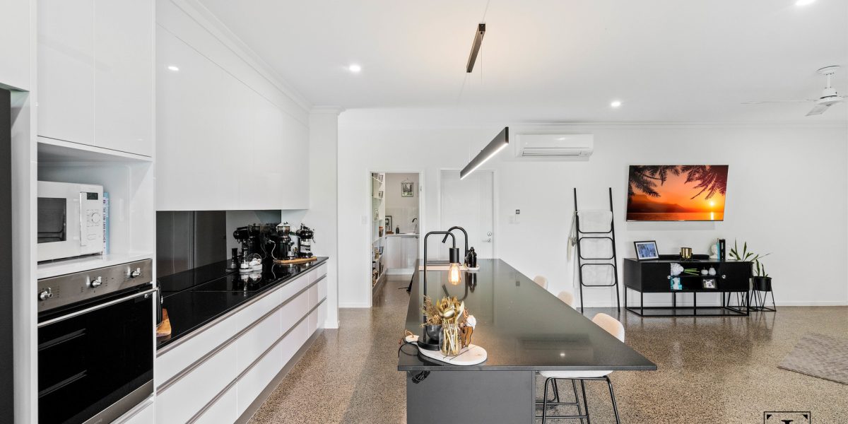3-5 Bronzewing Close, Woree, QLD 4868 AUS