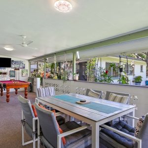 128-130 McCormack Street, Manunda, QLD 4870 AUS