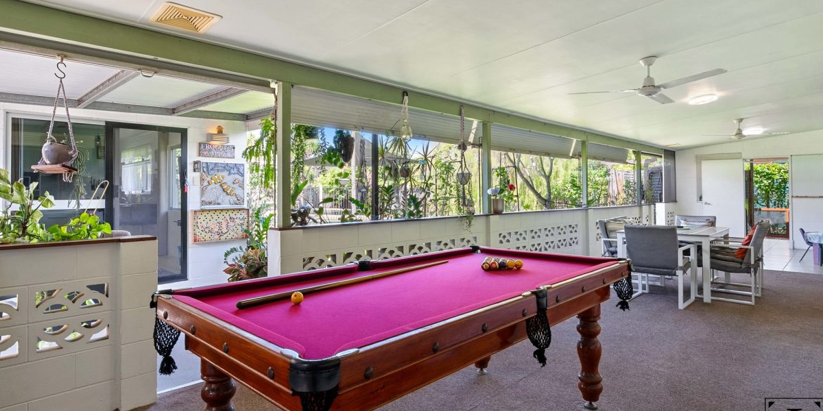 128-130 McCormack Street, Manunda, QLD 4870 AUS