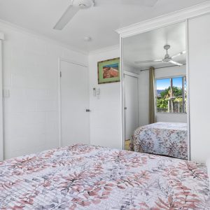 128-130 McCormack Street, Manunda, QLD 4870 AUS