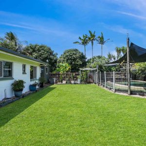 128-130 McCormack Street, Manunda, QLD 4870 AUS