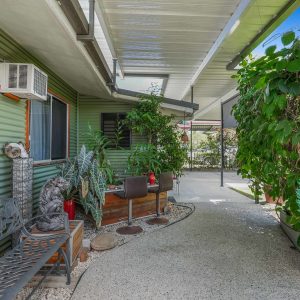 128-130 McCormack Street, Manunda, QLD 4870 AUS