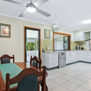 128-130 McCormack Street, Manunda, QLD 4870 AUS