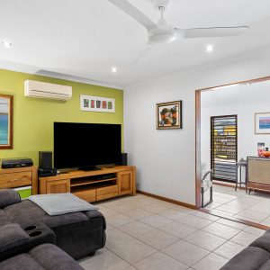 128-130 McCormack Street, Manunda, QLD 4870 AUS
