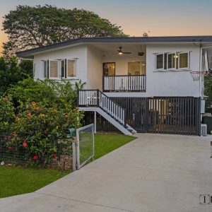 20 Mason Street, Stratford, QLD 4870 AUS