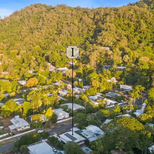 20 Mason Street, Stratford, QLD 4870 AUS