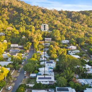 20 Mason Street, Stratford, QLD 4870 AUS