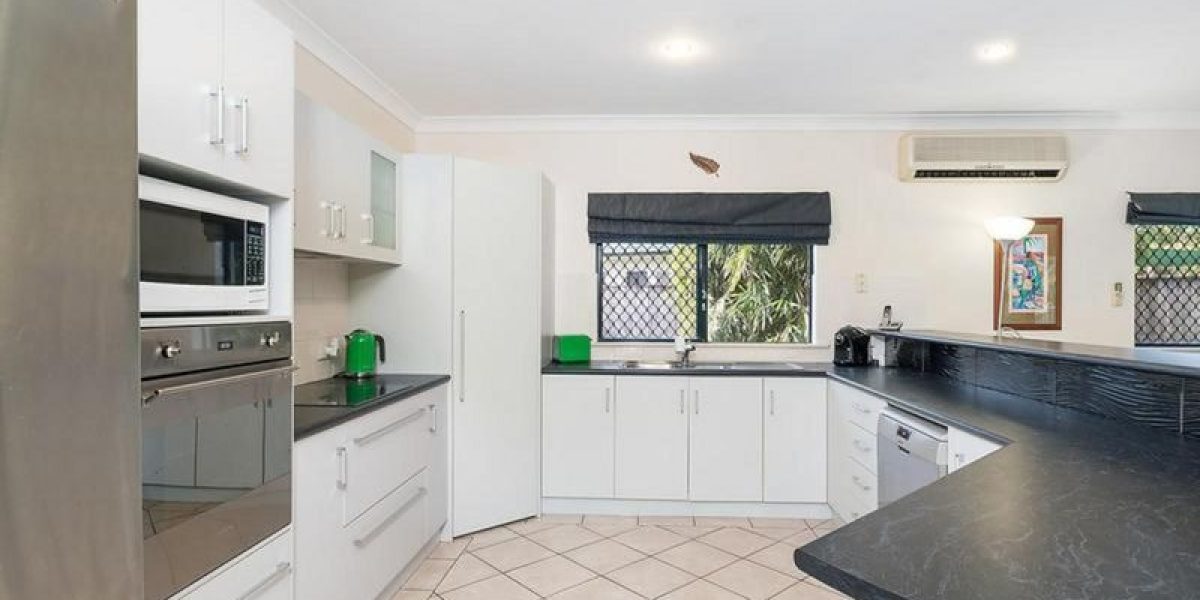 13 Ibis Close, Kewarra Beach, QLD 4879 AUS