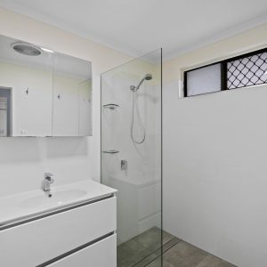 23-25 Wewak Street, Trinity Beach, QLD 4879 AUS