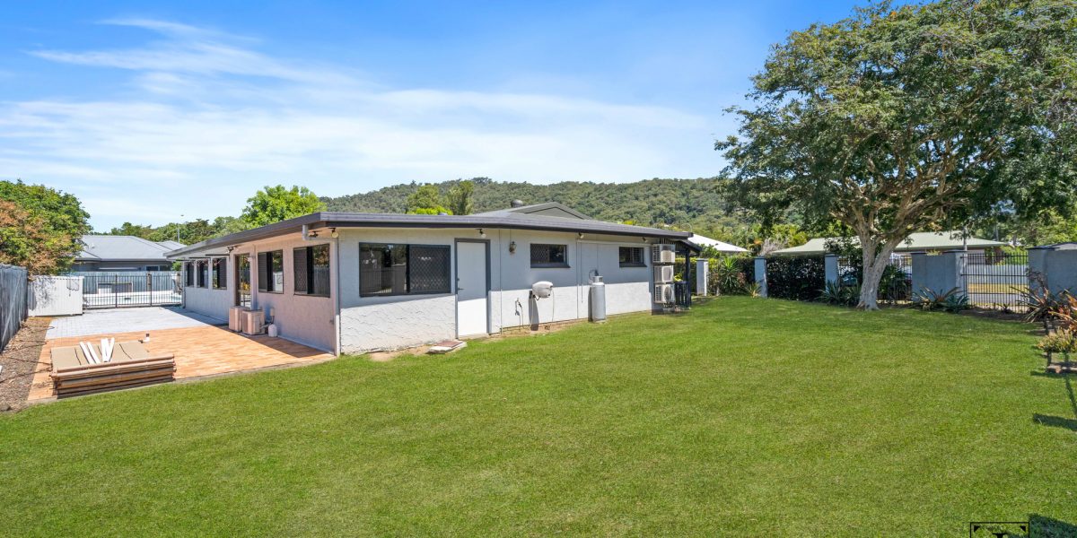 23-25 Wewak Street, Trinity Beach, QLD 4879 AUS