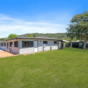 23-25 Wewak Street, Trinity Beach, QLD 4879 AUS