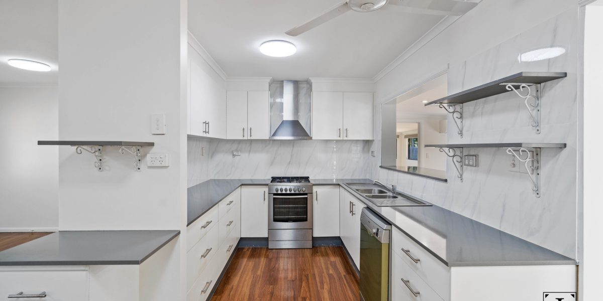 23-25 Wewak Street, Trinity Beach, QLD 4879 AUS