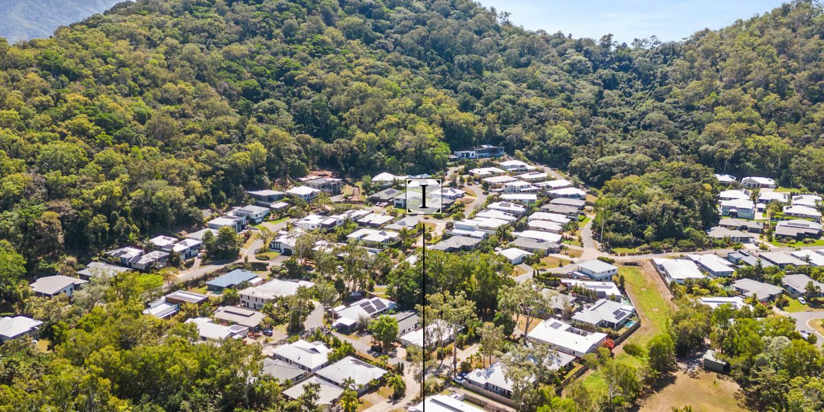 2 Anchor Close, Trinity Beach, QLD 4879 AUS
