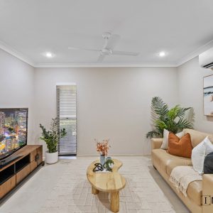 2 Anchor Close, Trinity Beach, QLD 4879 AUS