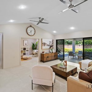 2 Anchor Close, Trinity Beach, QLD 4879 AUS