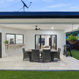 30 Hideaway Close, Palm Cove, QLD 4879 AUS