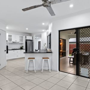 30 Hideaway Close, Palm Cove, QLD 4879 AUS
