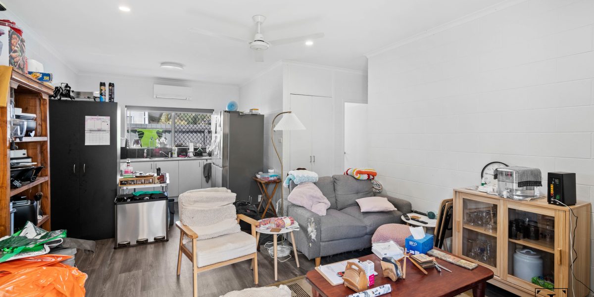 14 Ingham Court, Mooroobool, QLD 4870 AUS