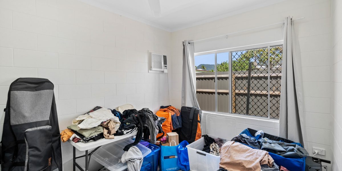 14 Ingham Court, Mooroobool, QLD 4870 AUS