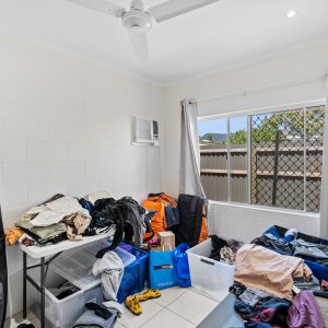 14 Ingham Court, Mooroobool, QLD 4870 AUS