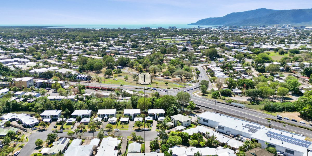 14 Ingham Court, Mooroobool, QLD 4870 AUS