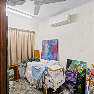 14 Ingham Court, Mooroobool, QLD 4870 AUS