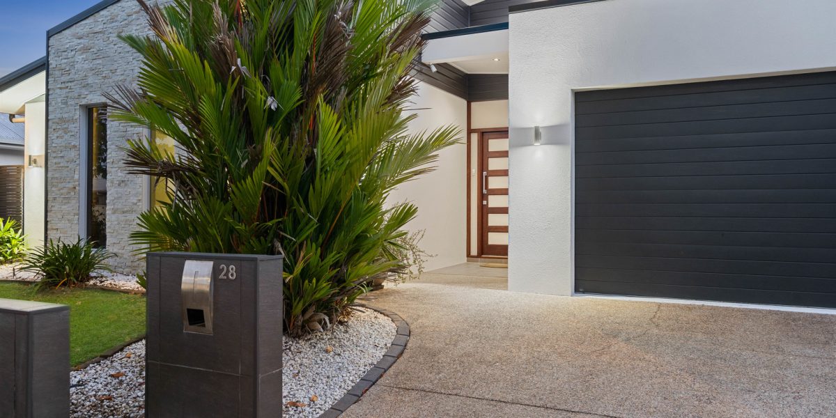 28 Fossilbrook Bend, Trinity Park, QLD 4879 AUS
