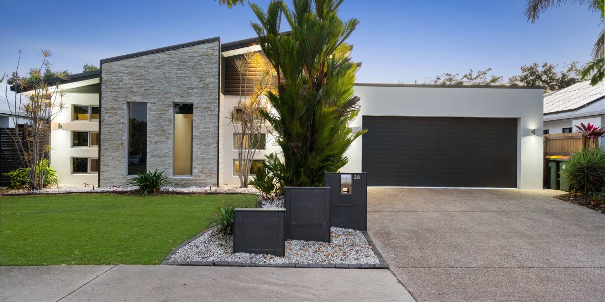 28 Fossilbrook Bend, Trinity Park, QLD 4879 AUS