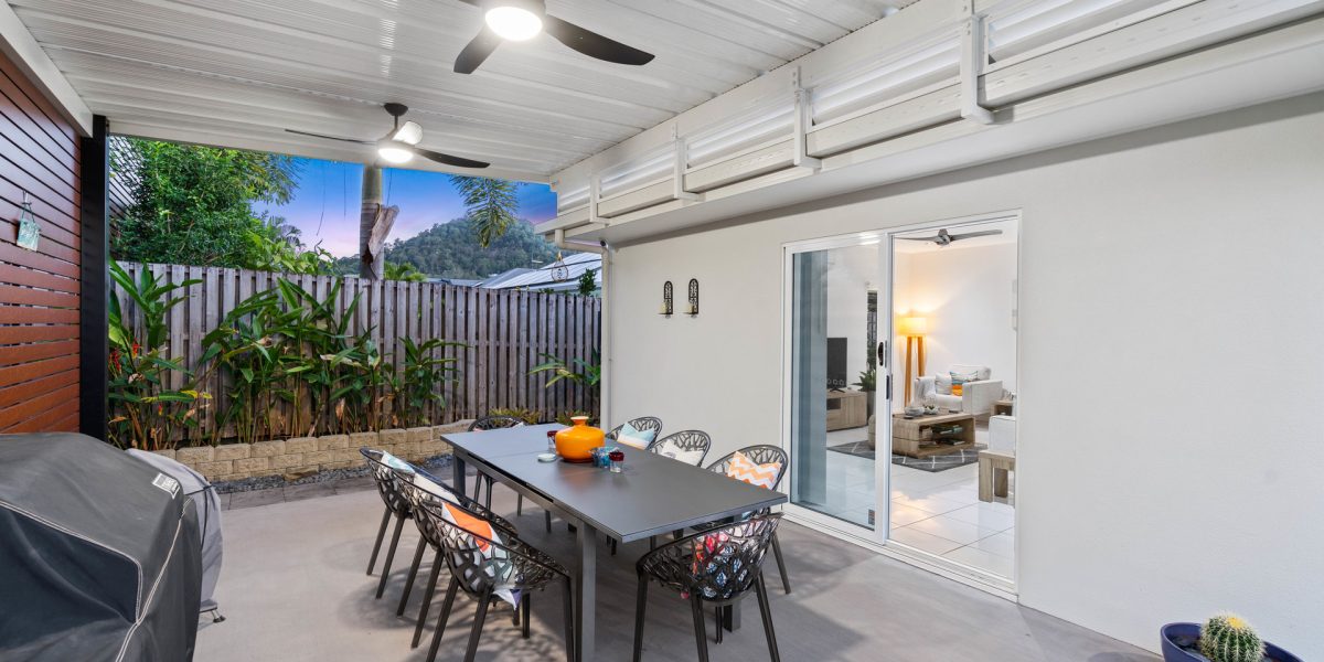 30 Lagoon Drive, Trinity Beach, QLD 4879 AUS