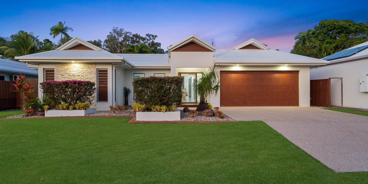 30 Lagoon Drive, Trinity Beach, QLD 4879 AUS